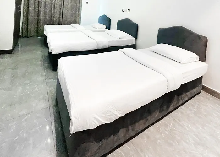 Warsan Star Residence - Home Stay